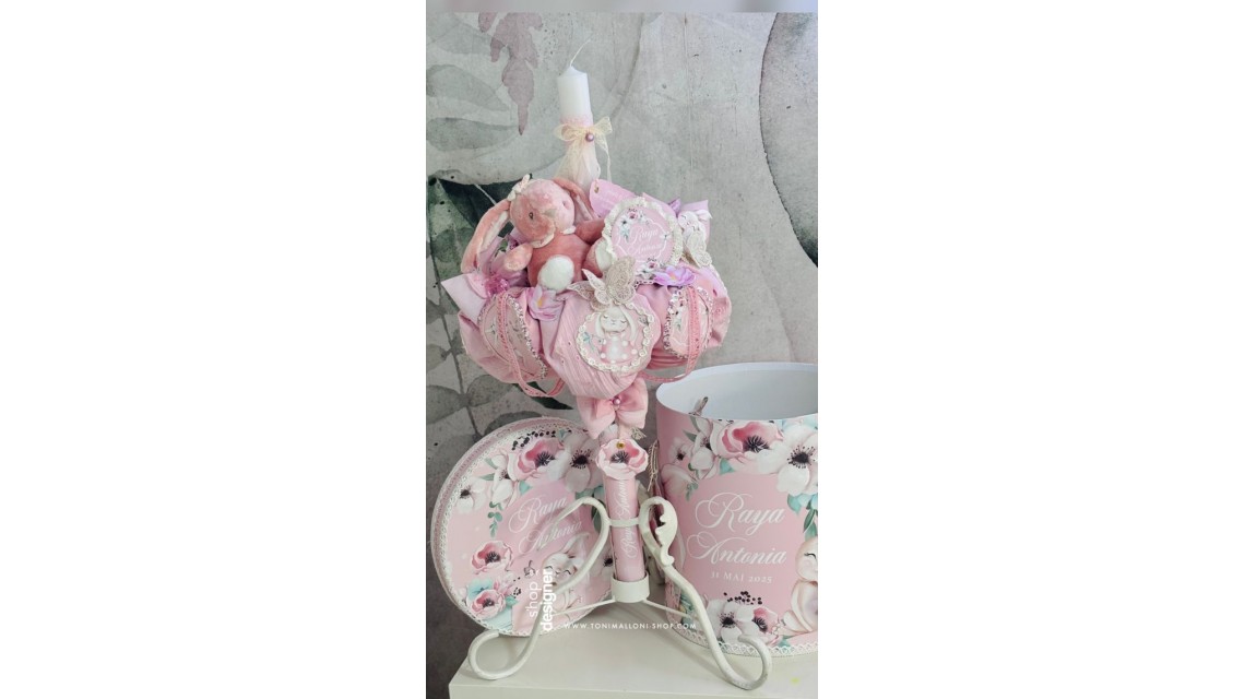 Lumanare de botez cu iepuras roz si pattern floral Happy Bunny 9